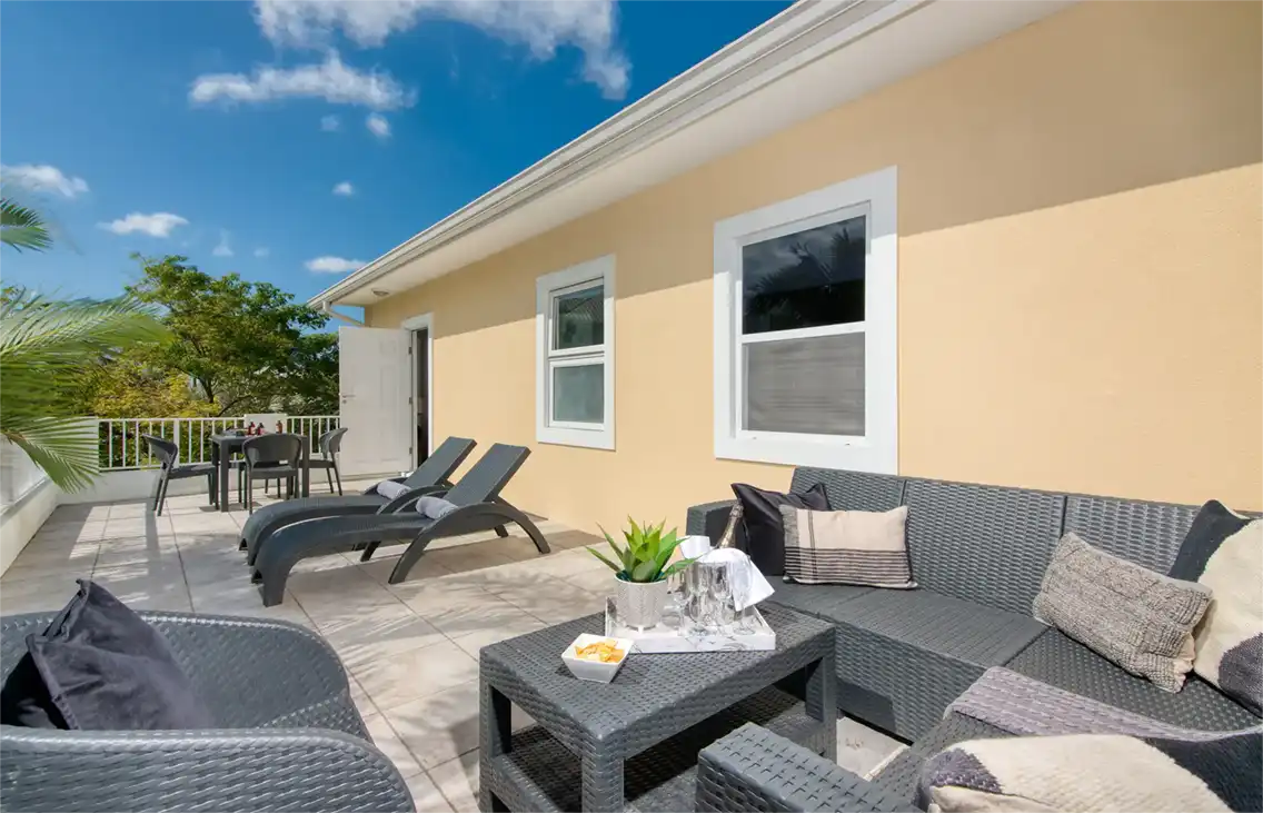 22 Freeport - Image 28