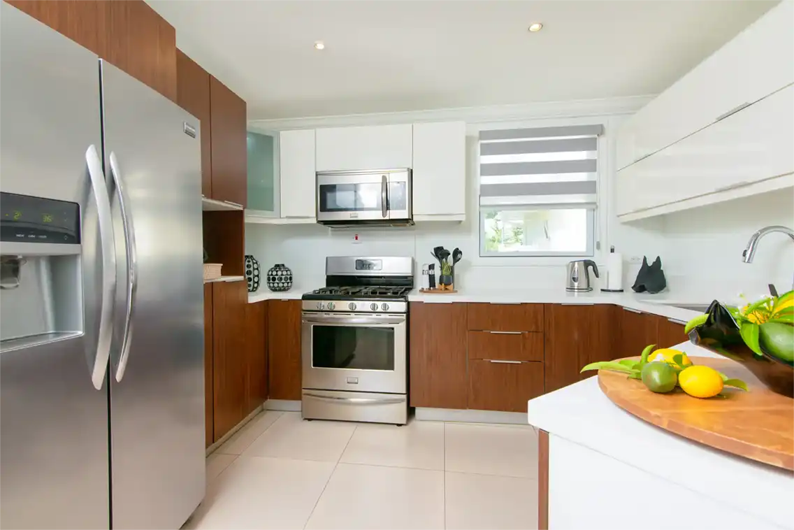 22 Freeport - Image 6