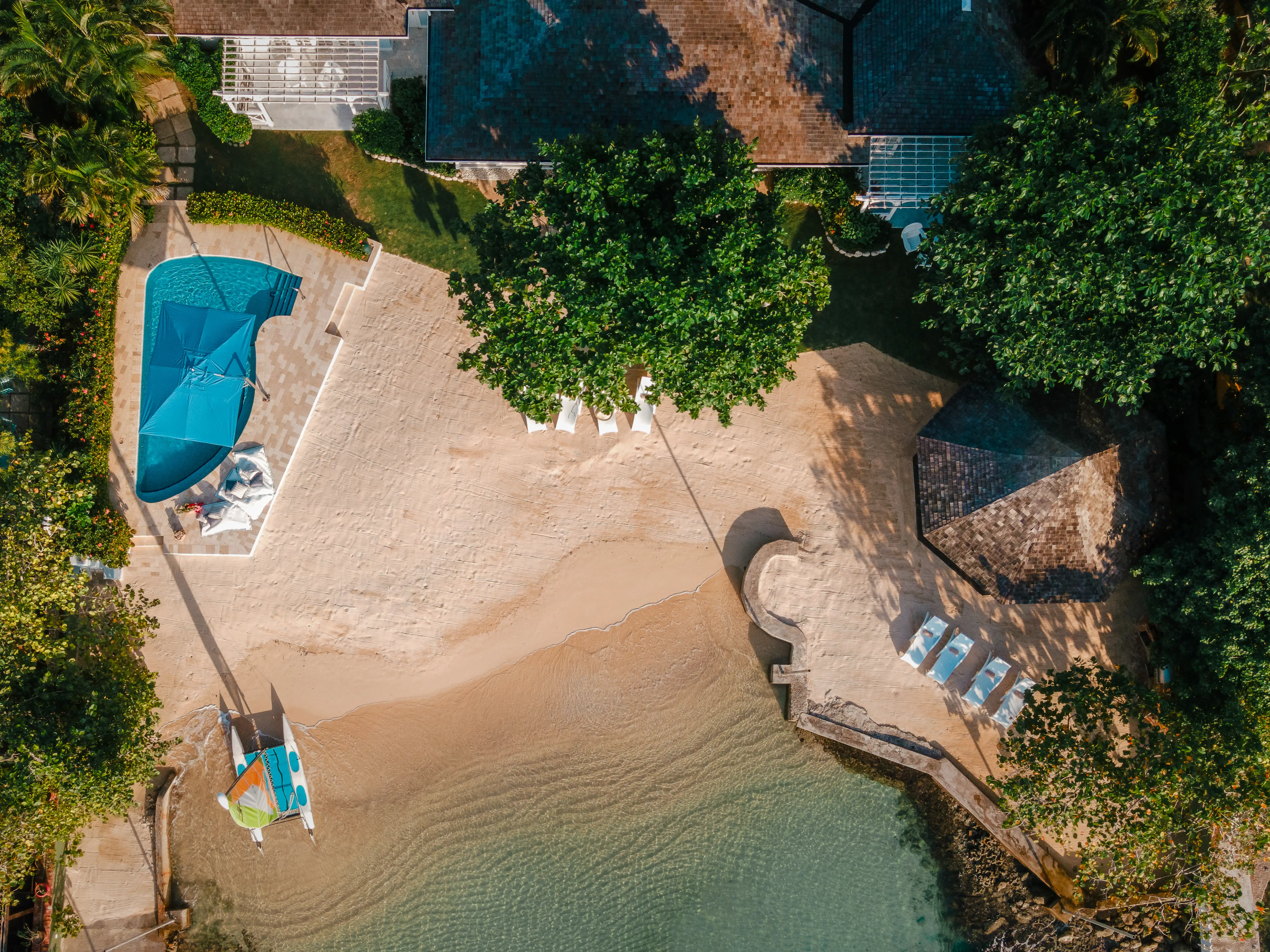 Sundown on the Beach - Image 31